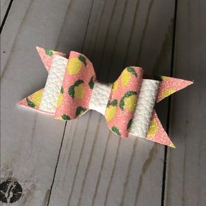🔥lemonade hair bow👒💕